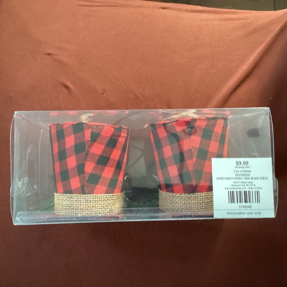 Christmas Decor Red Black Checkered Hats Shatter Proof  New with Tag - Picture 13 of 13